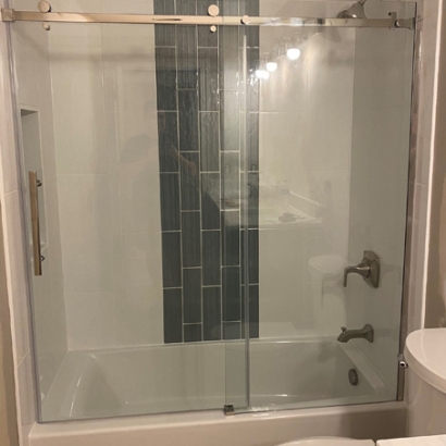 Tub doors